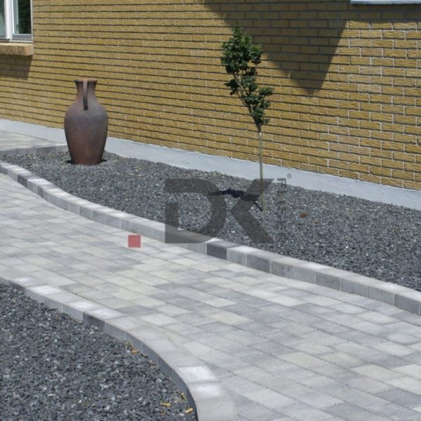 Brug knust granit på en meget kreativ måde